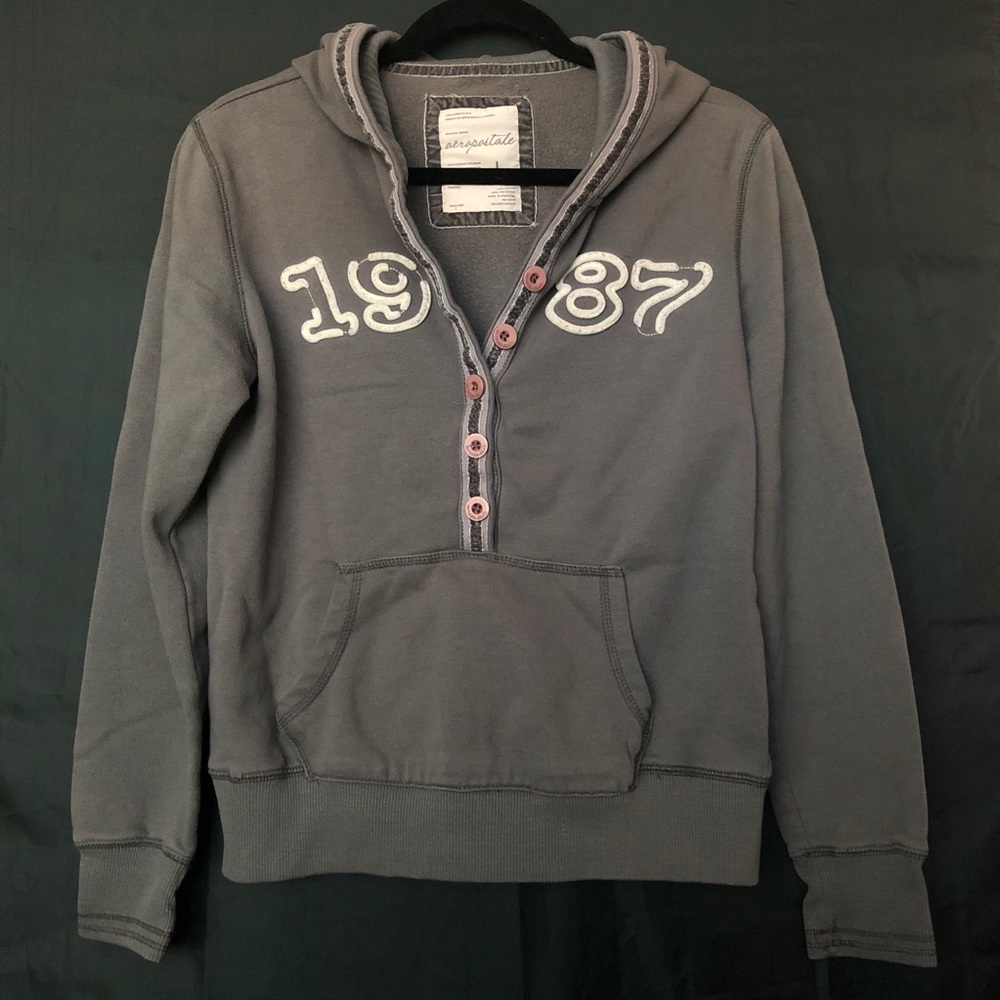 Aeropostale Gray Sweatshirt Hoodie